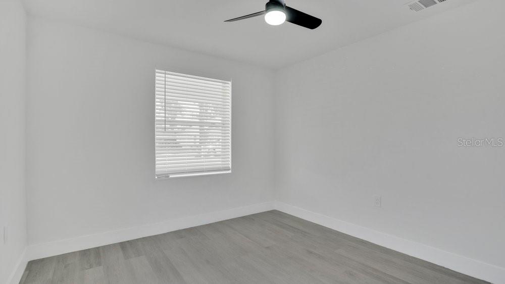 Image 17 of 35 For 118 Deacon Jones Boulevard