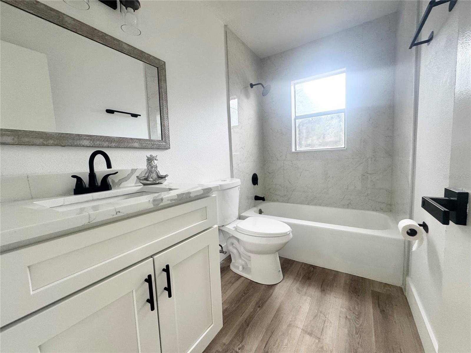 Image 19 of 28 For 1098 Leeway Court