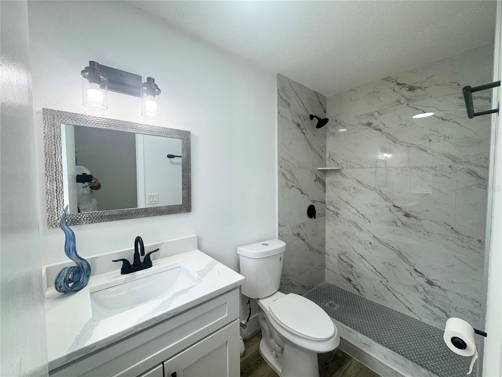 Image 20 of 28 For 1098 Leeway Court