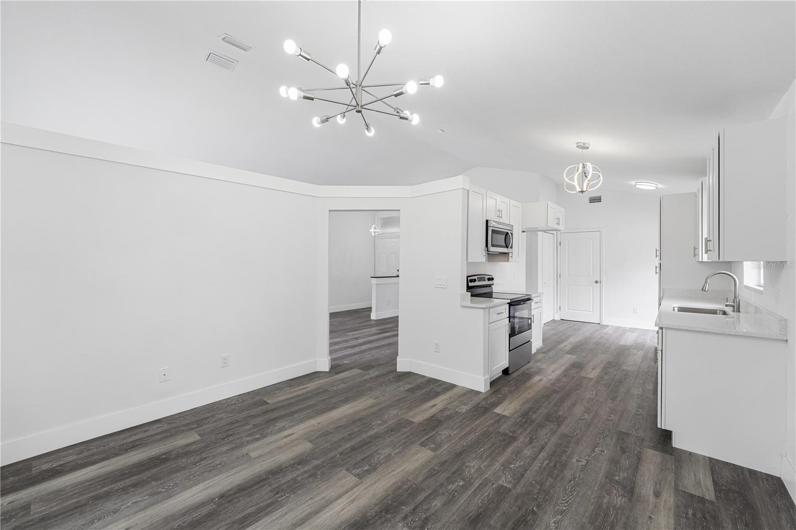 Image 14 of 34 For 5642 Chukar Drive