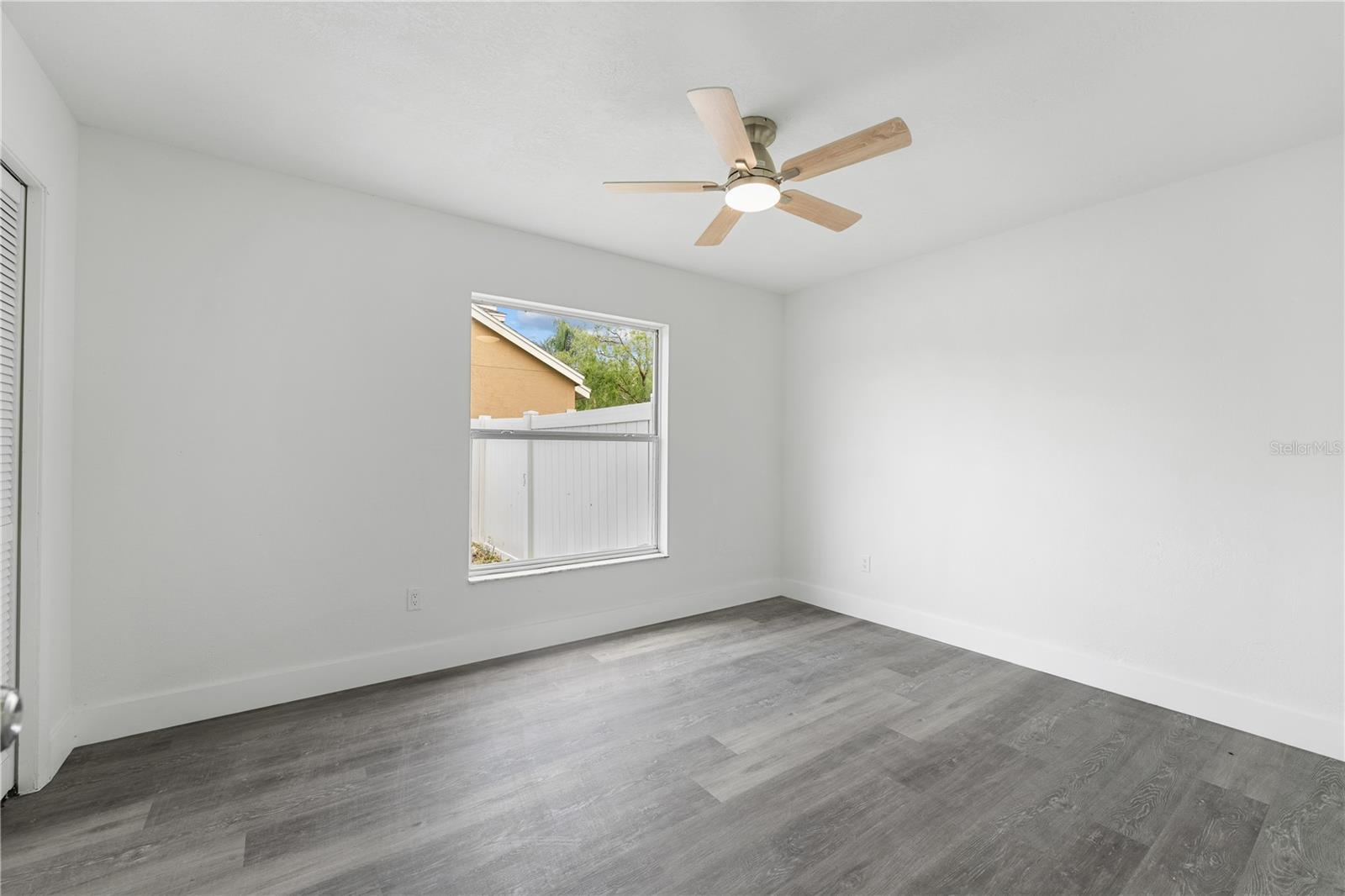 Image 16 of 34 For 5642 Chukar Drive