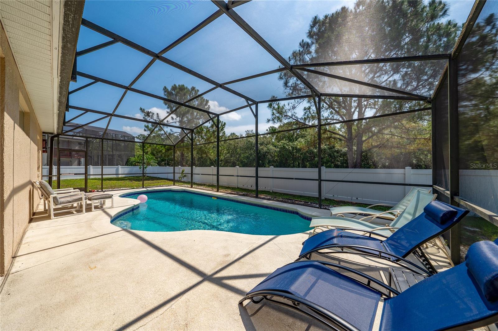 Image 22 of 28 For 2902 Paddington Way