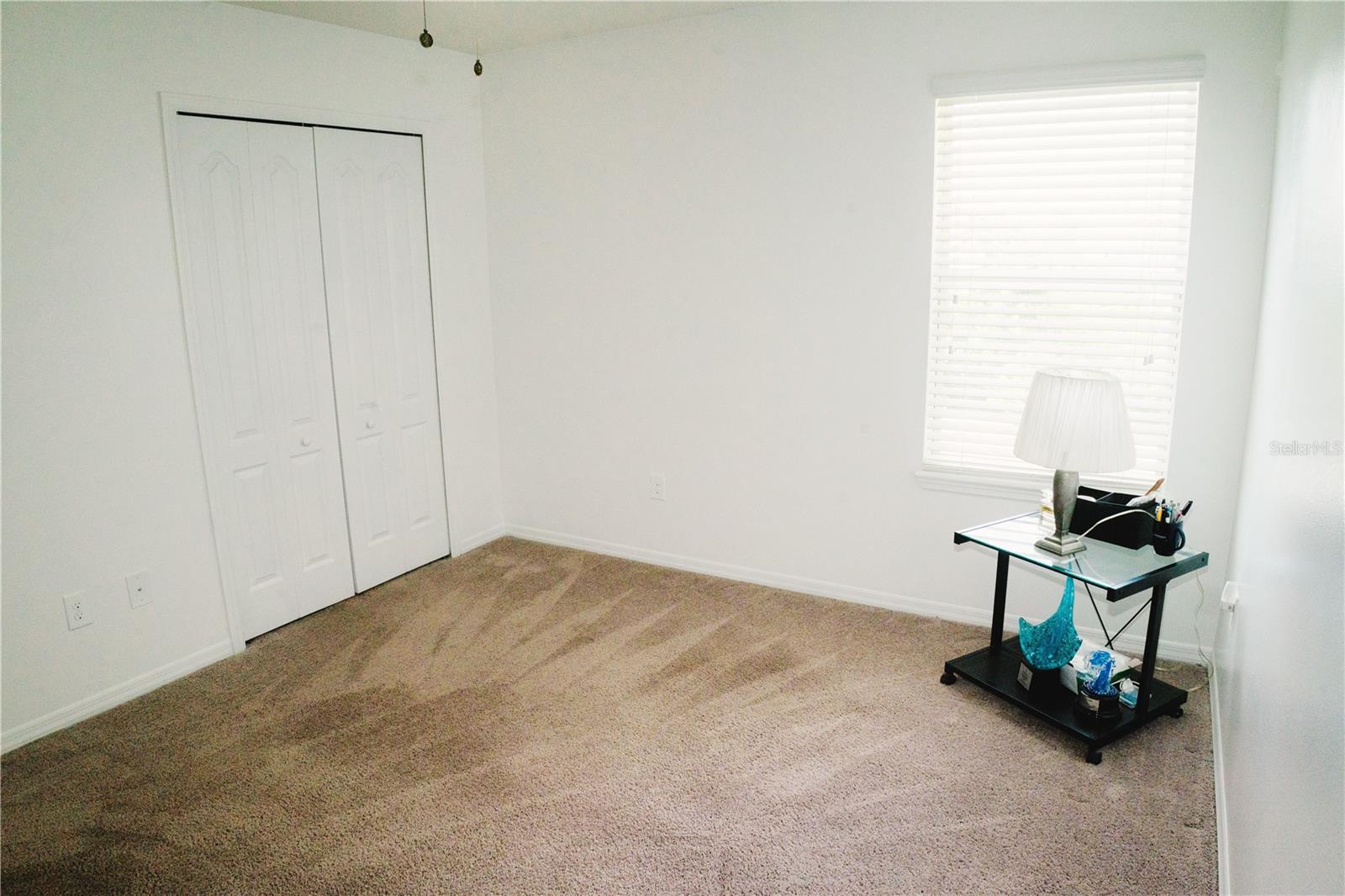 Listing photo id 43 for 12236 Fairlawn Drive