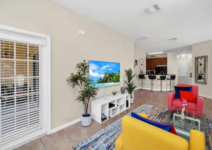 Image 7 of 24 For 2736 Oakwater Drive