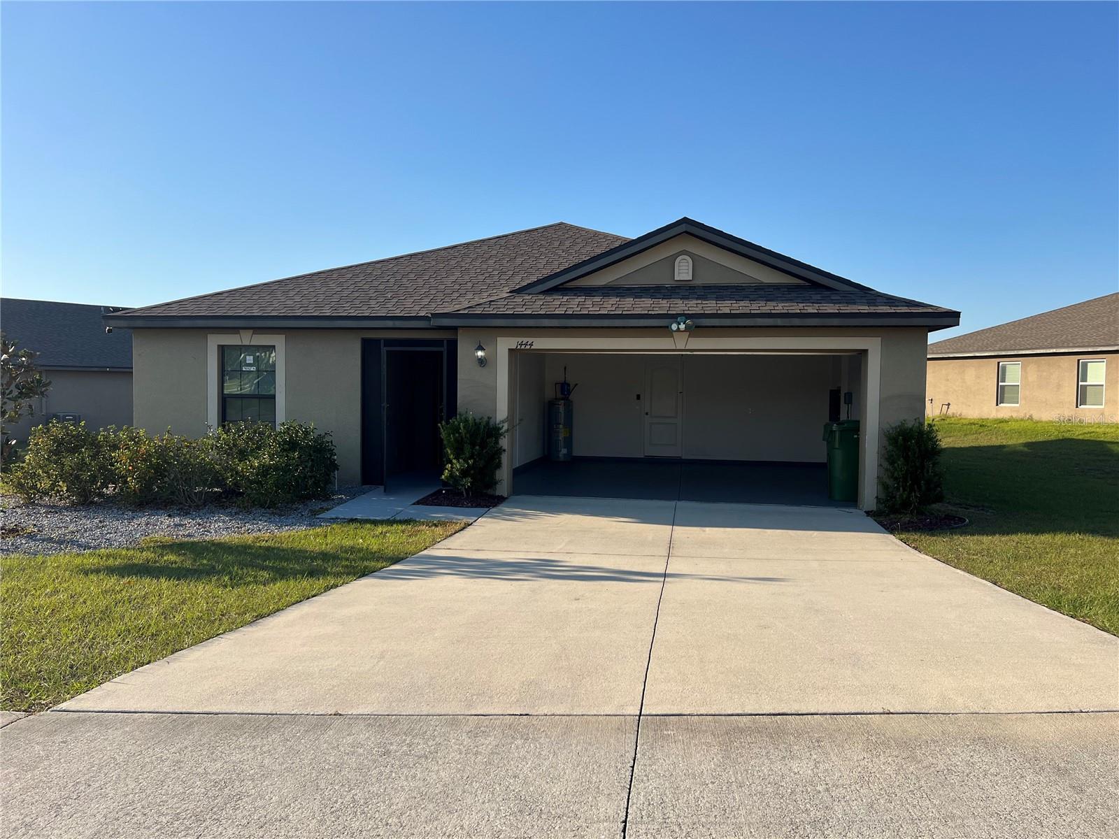 Details for 1444 Swan Lake Circle, DUNDEE, FL 33838