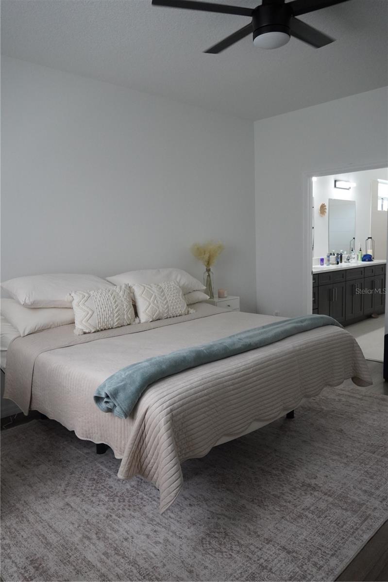 Image 16 of 18 For 1181 Ivanhoe Street Nw