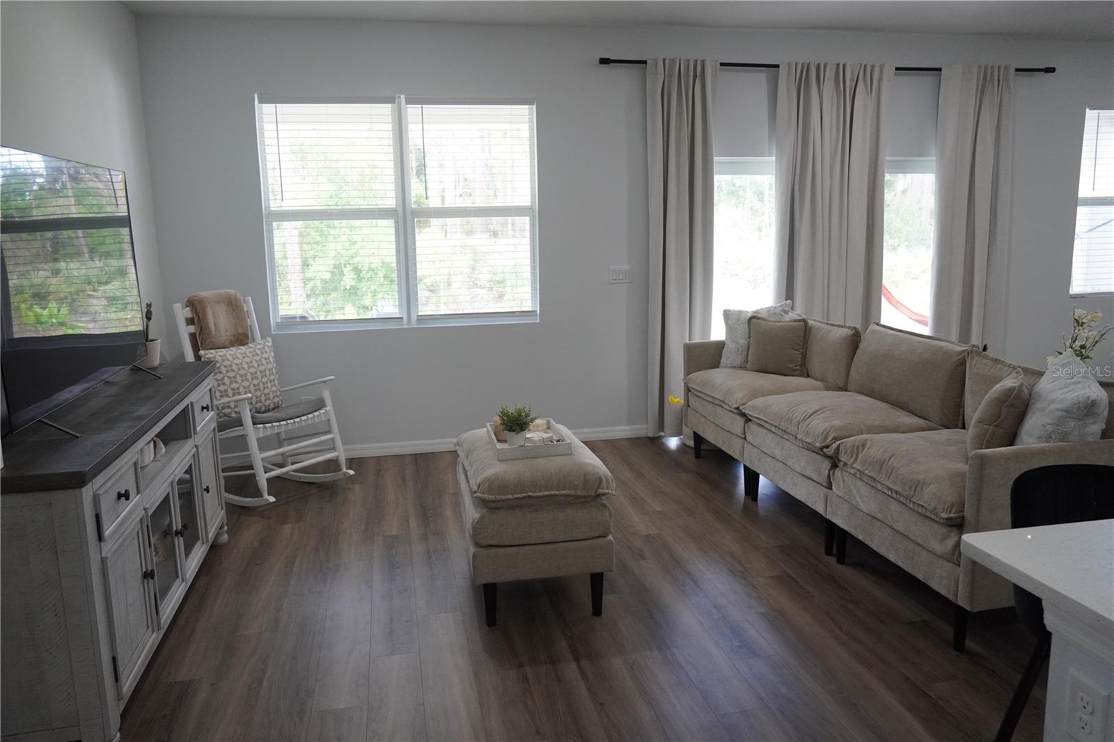 Image 4 of 18 For 1181 Ivanhoe Street Nw