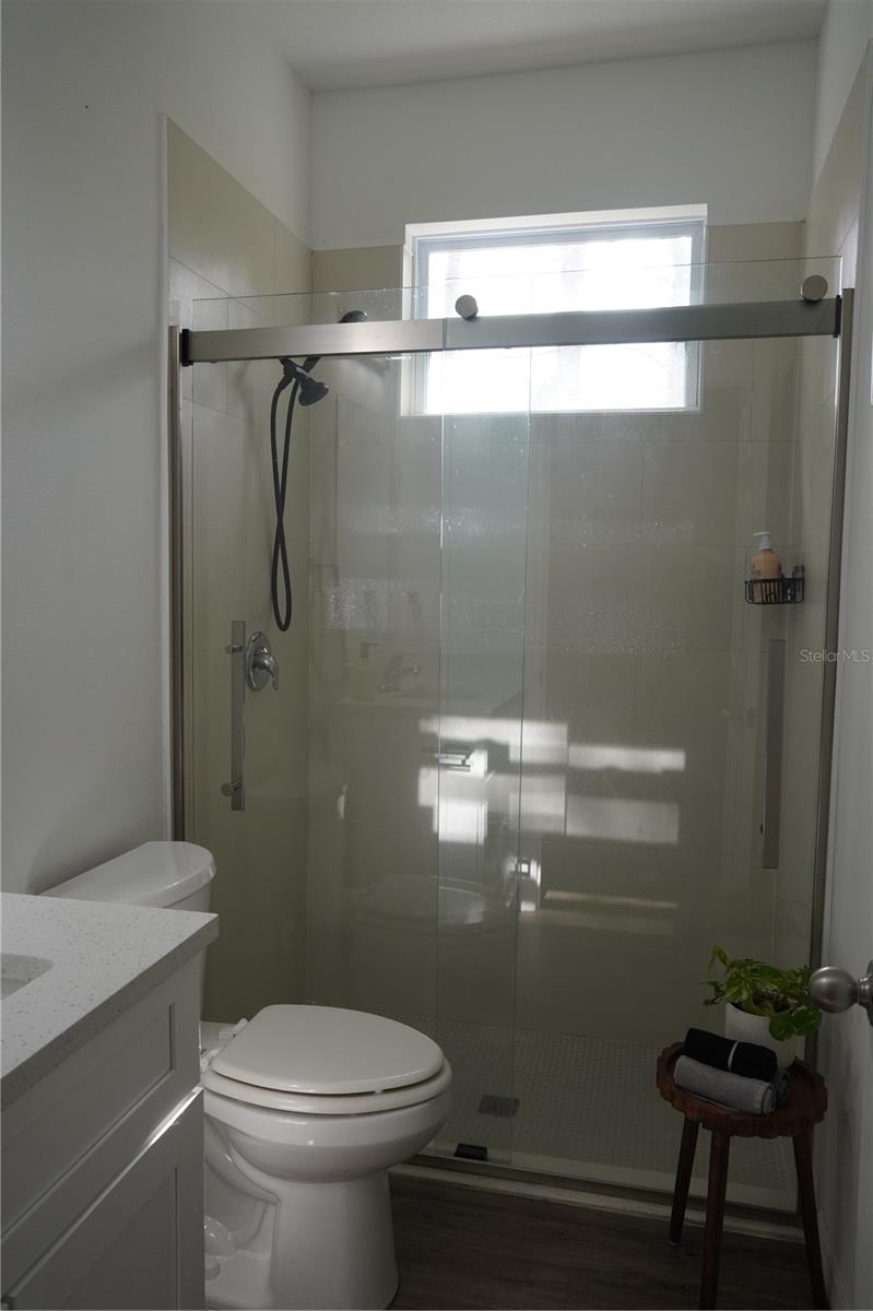 Image 6 of 18 For 1181 Ivanhoe Street Nw
