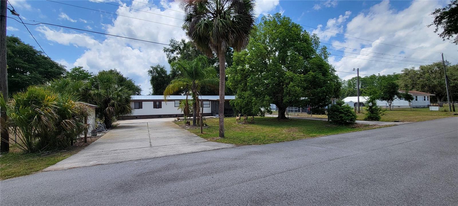 Details for 100 Pine Drive, KENANSVILLE, FL 34739
