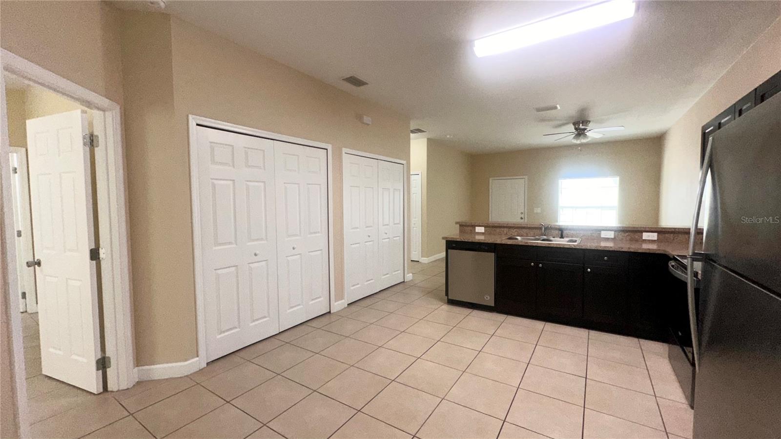 Image 6 of 16 For 1109 Najac Lane B