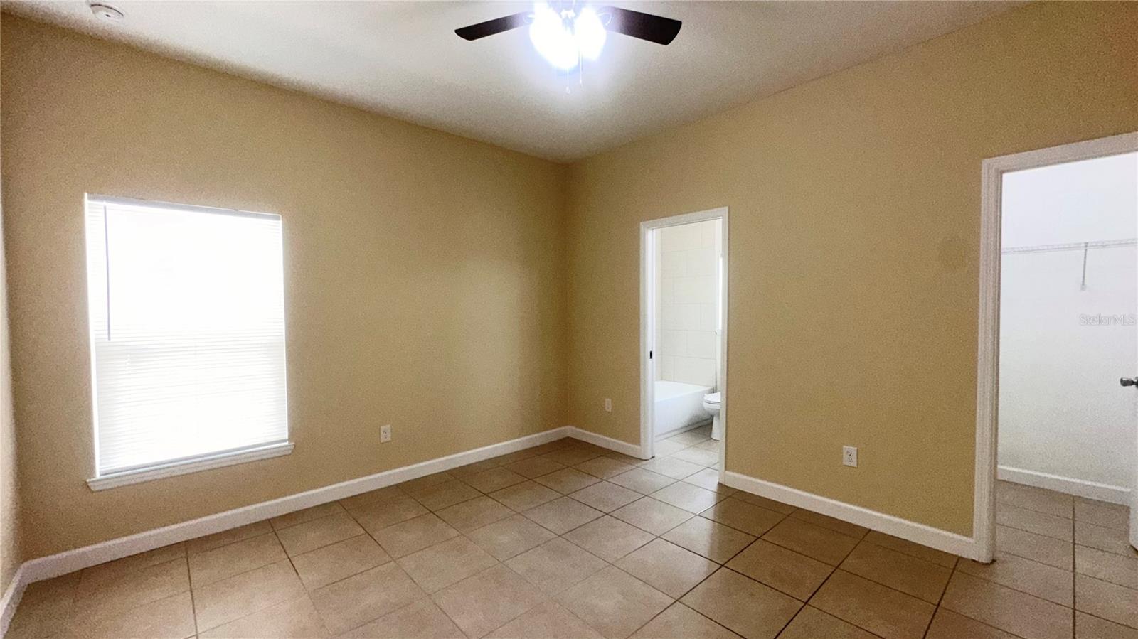 Image 7 of 16 For 1109 Najac Lane B