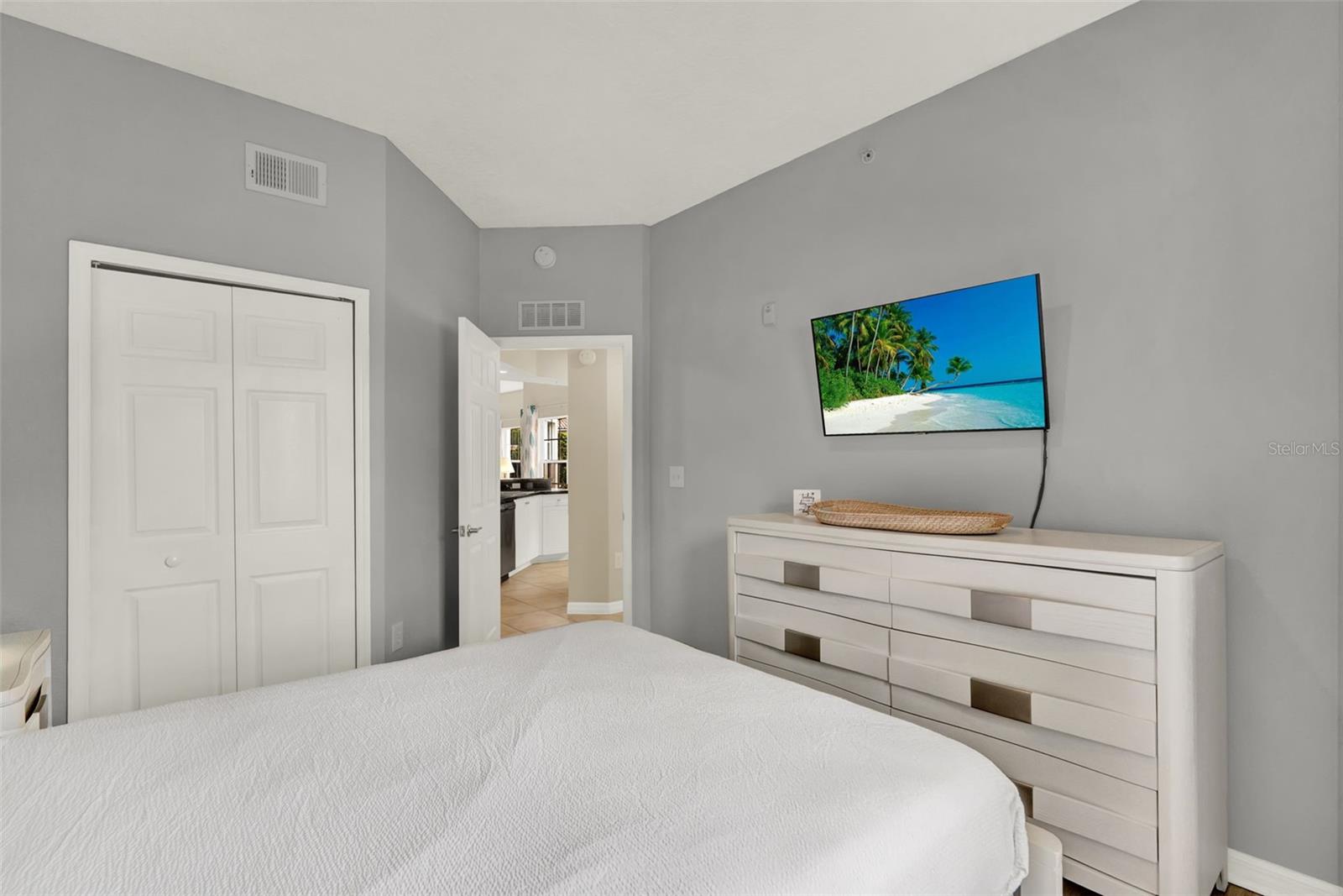 Image 21 of 49 For 8601 Worldquest Boulevard B1-u3101