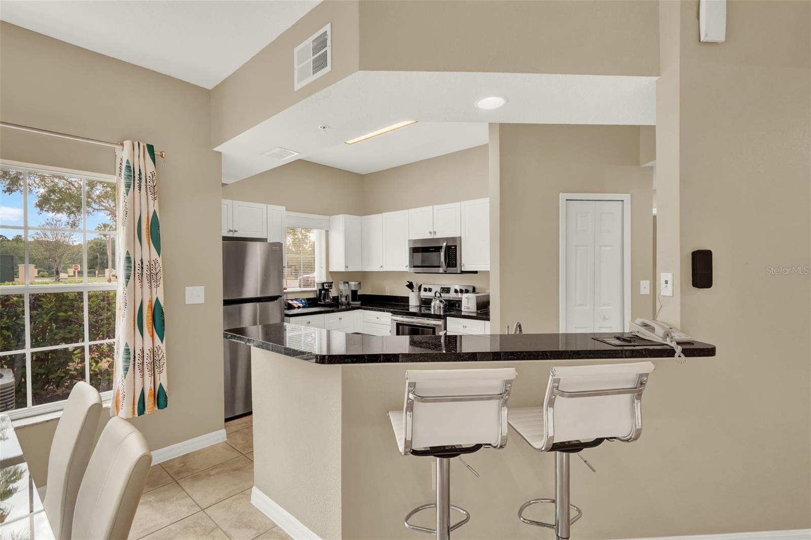 Image 9 of 49 For 8601 Worldquest Boulevard B1-u3101