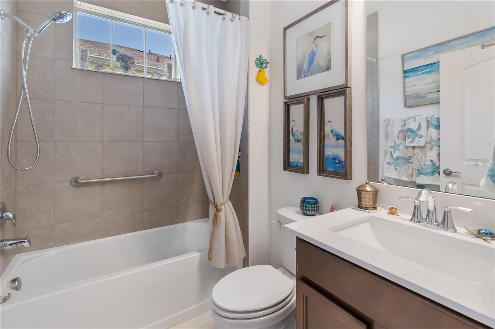 Image 8 of 87 For 3378 Sagebrush Street