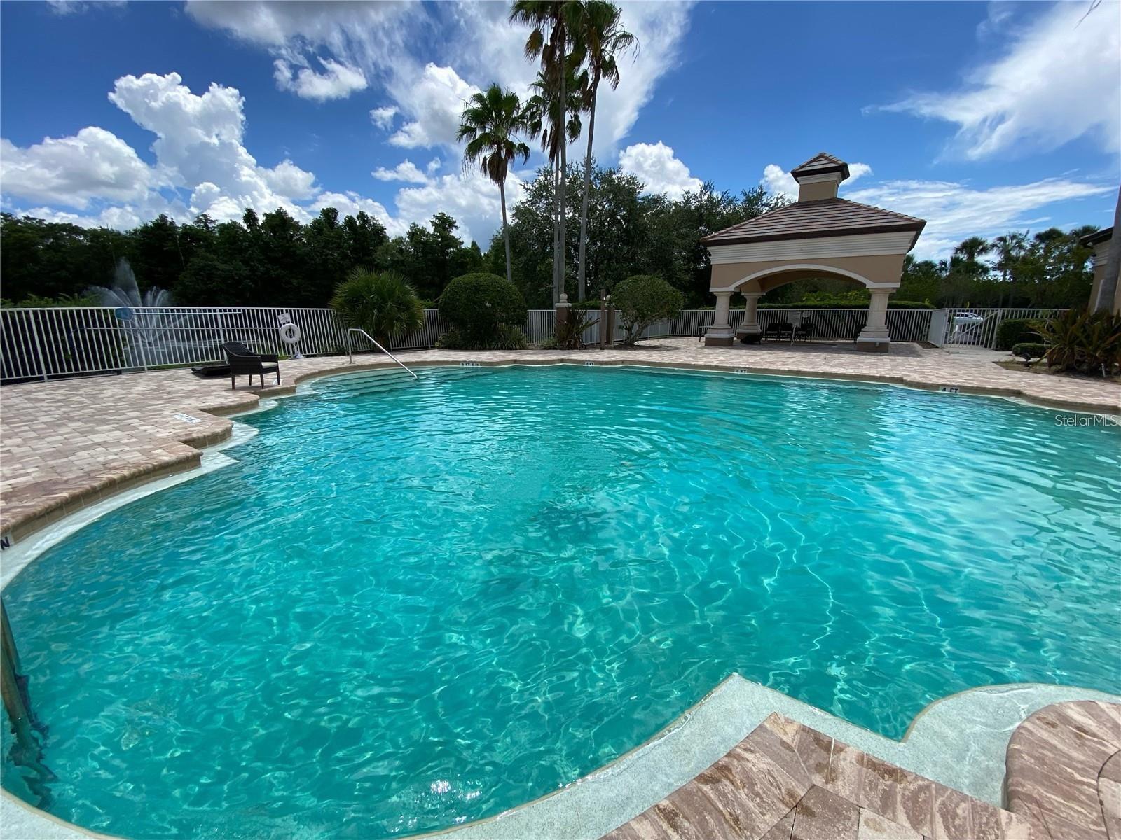 Image 22 of 25 For 13905 Fairway Island Drive 1035