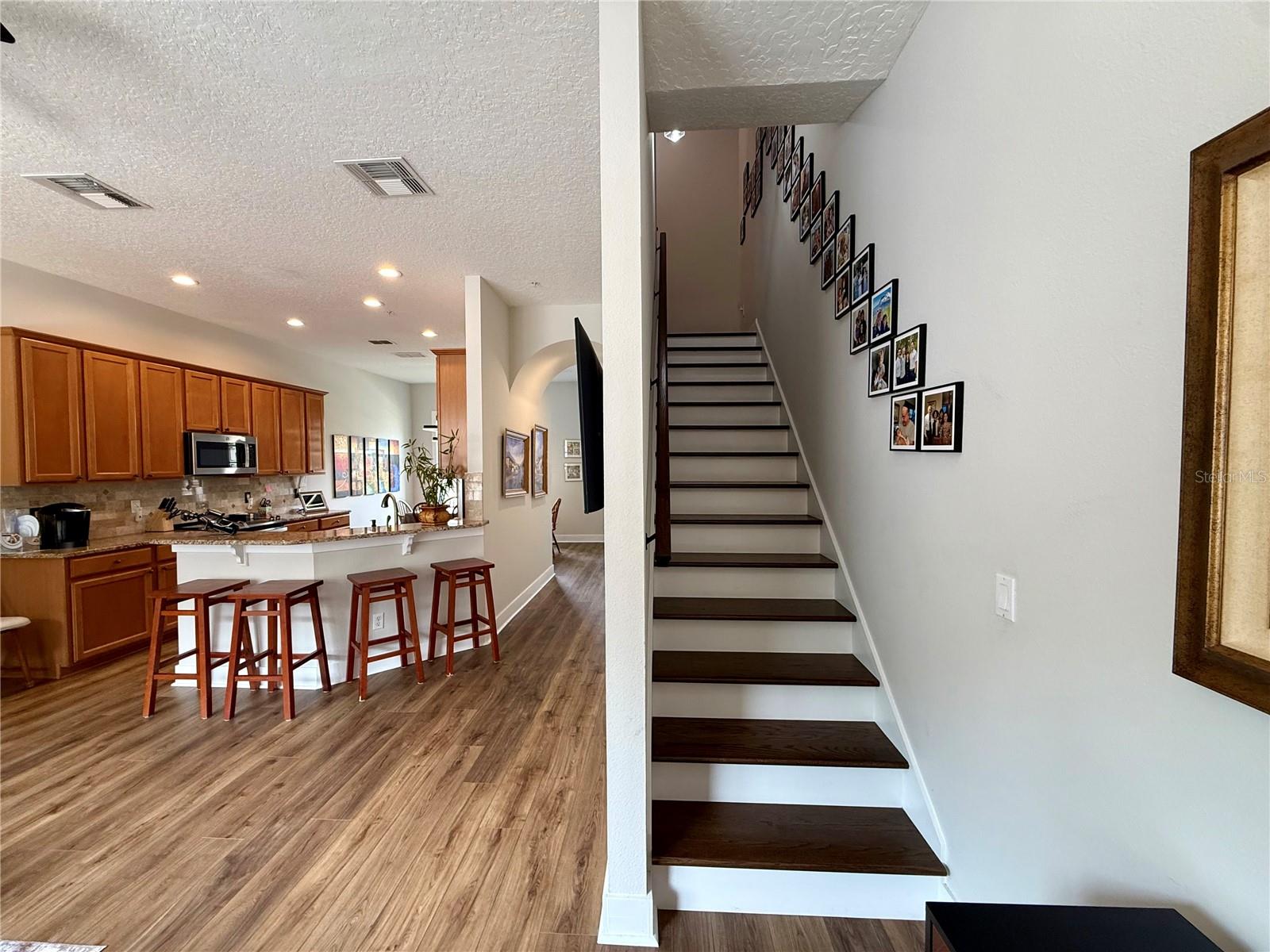 Image 10 of 33 For 2287 Park Maitland Court