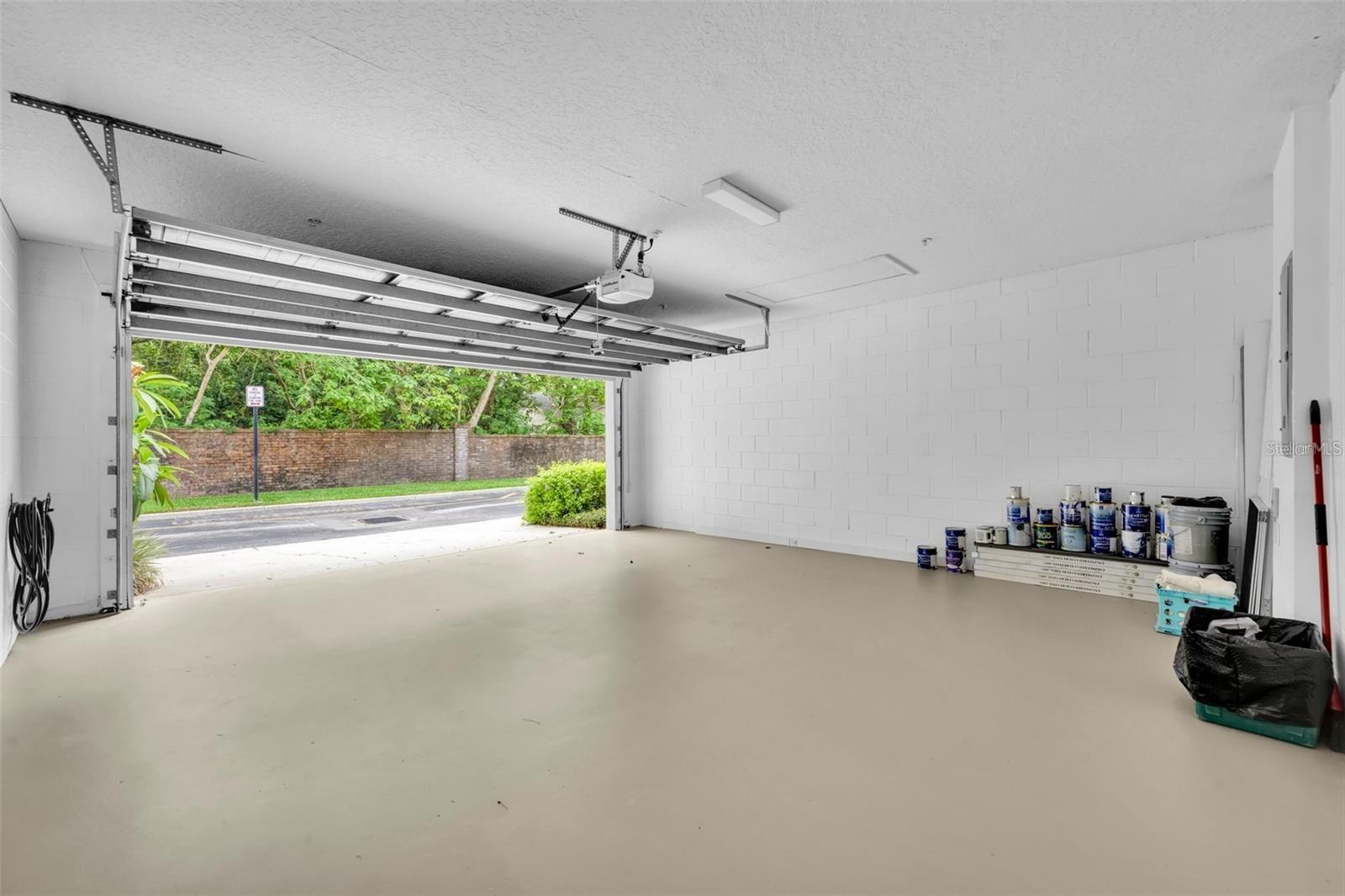 Image 25 of 33 For 2287 Park Maitland Court