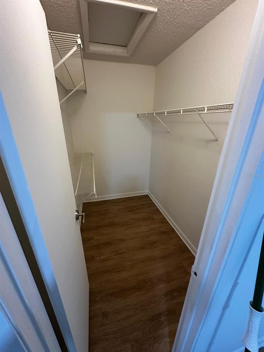 Image 17 of 21 For 11574 Westwood Boulevard 1133