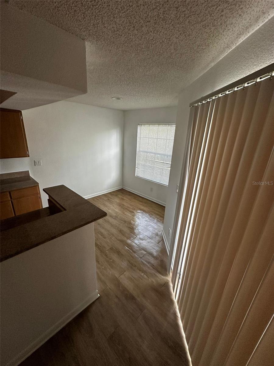 Image 3 of 21 For 11574 Westwood Boulevard 1133