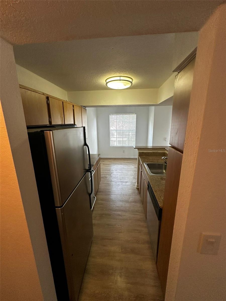 Image 4 of 21 For 11574 Westwood Boulevard 1133