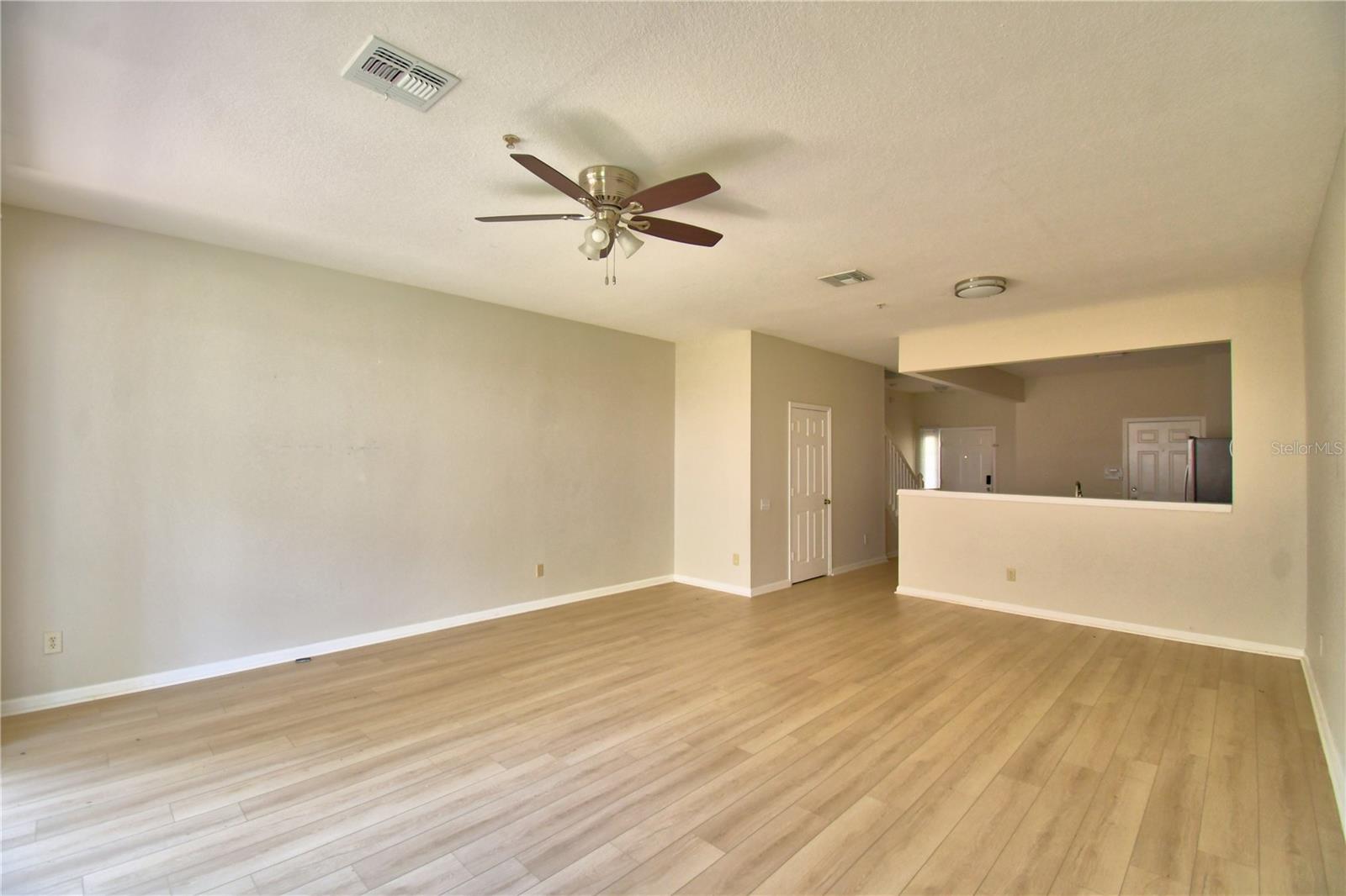 Image 12 of 51 For 3151 Sinclair Street 104