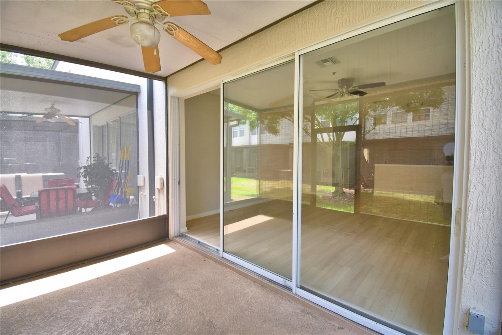 Image 16 of 51 For 3151 Sinclair Street 104