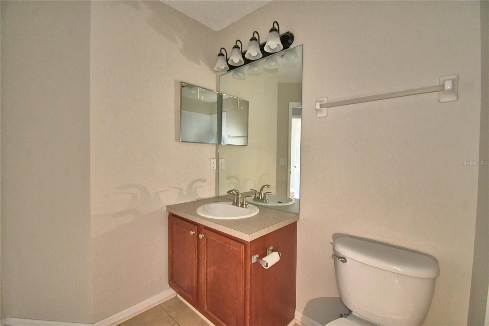 Image 36 of 51 For 3151 Sinclair Street 104