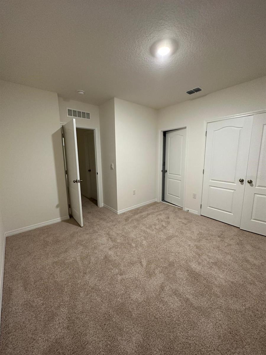 Image 10 of 19 For 1317 Isleta Loop