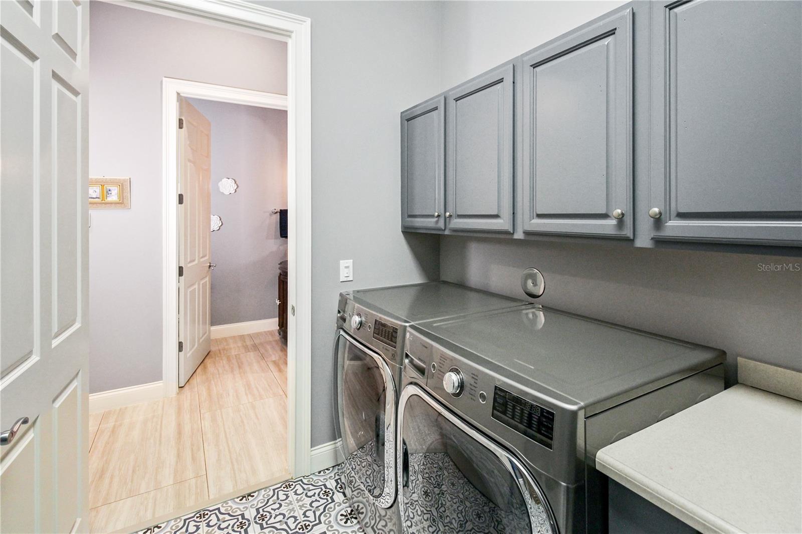 Image 25 of 64 For 202 Acadia Terrace