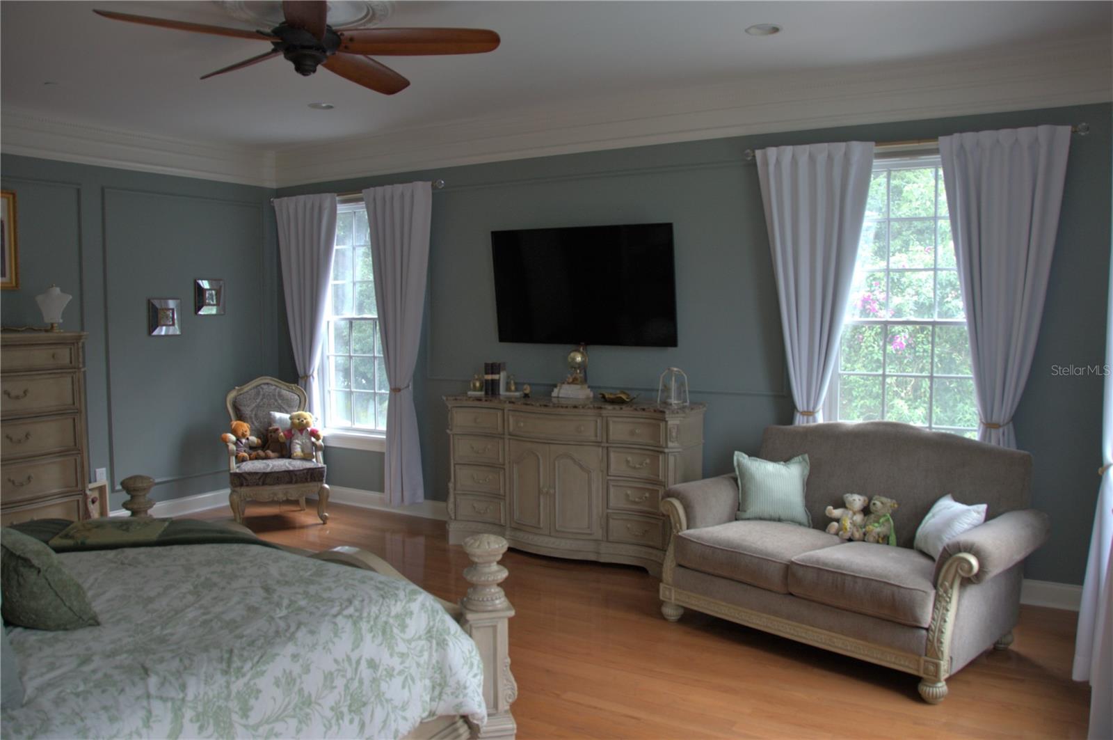 Image 32 of 64 For 202 Acadia Terrace