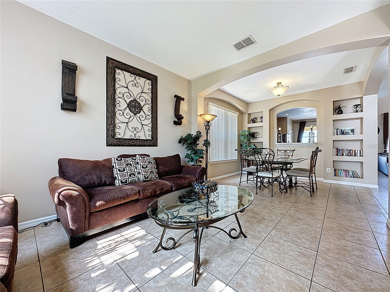 Image 10 of 95 For 219 Rosso Drive