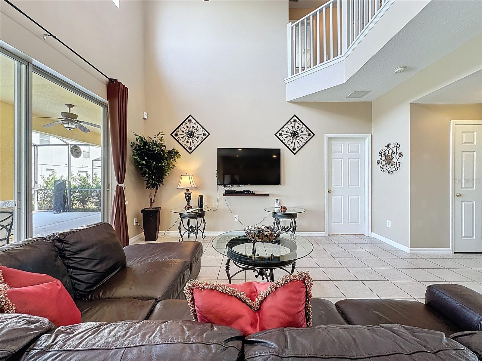 Image 15 of 95 For 219 Rosso Drive