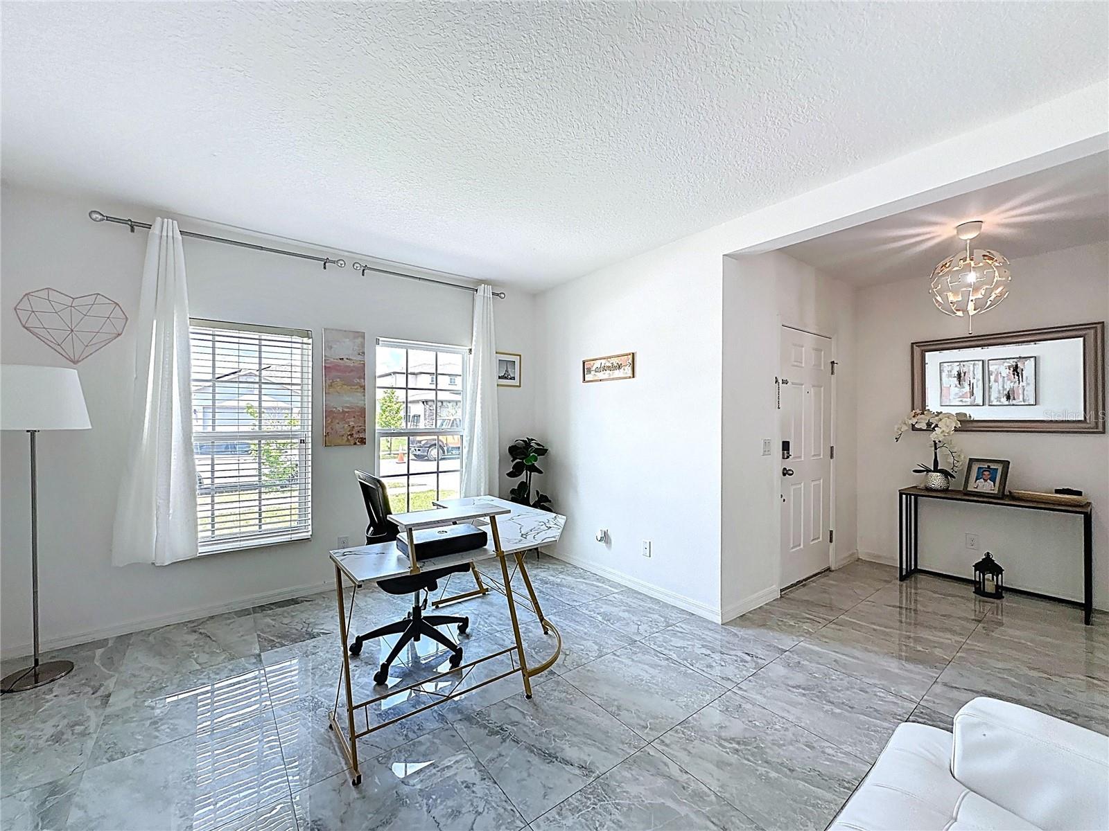 Image 12 of 95 For 1181 Lone Palm Way
