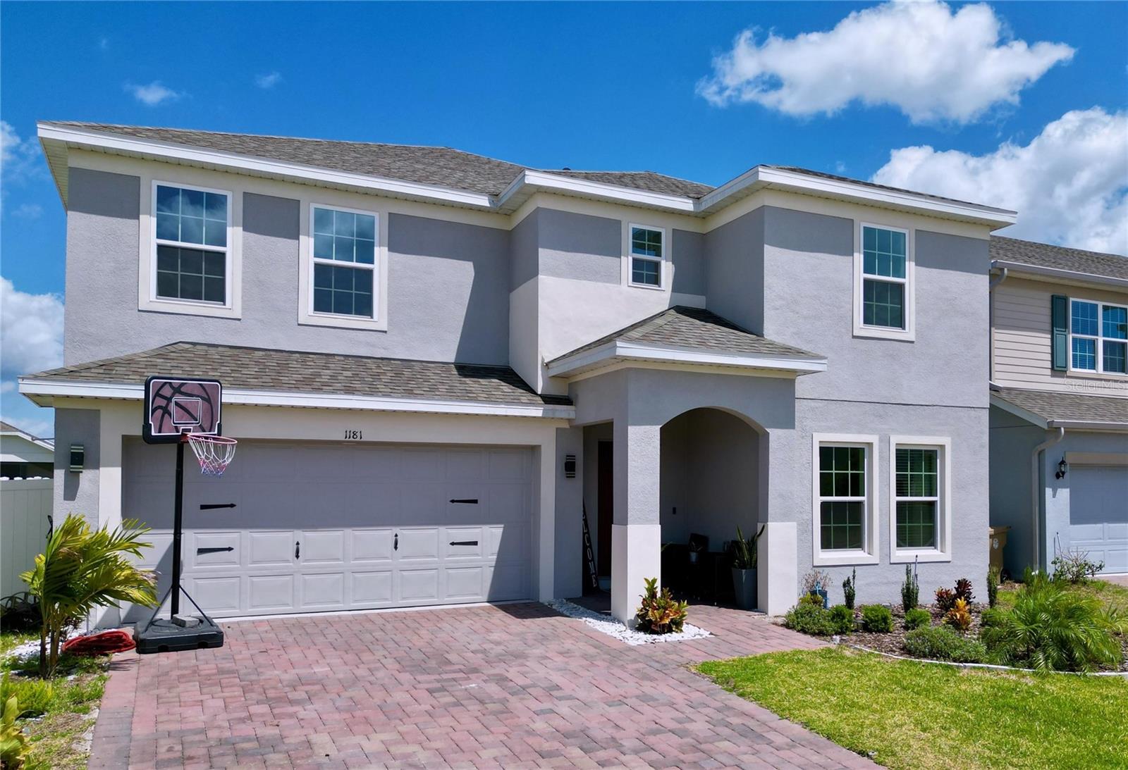 Image 4 of 95 For 1181 Lone Palm Way