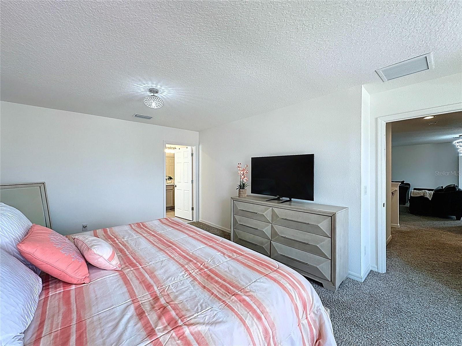 Image 61 of 95 For 1181 Lone Palm Way