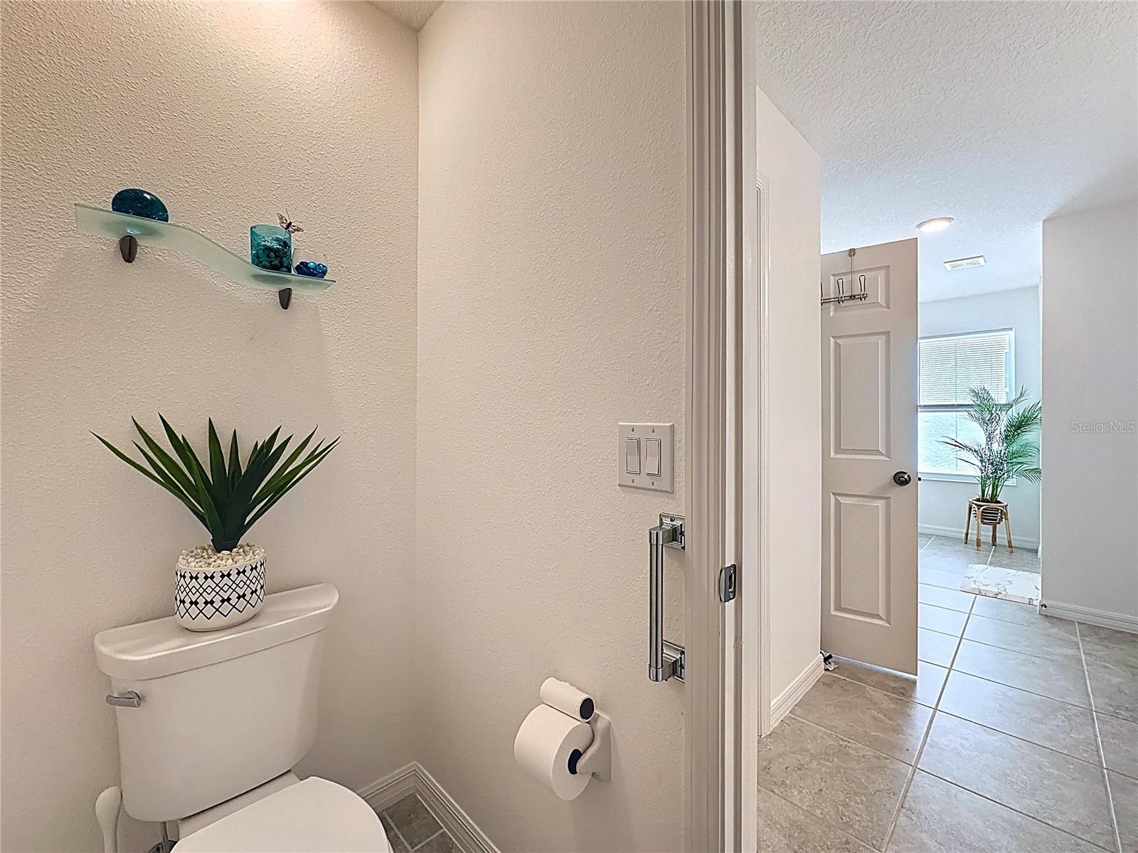 Image 69 of 95 For 1181 Lone Palm Way