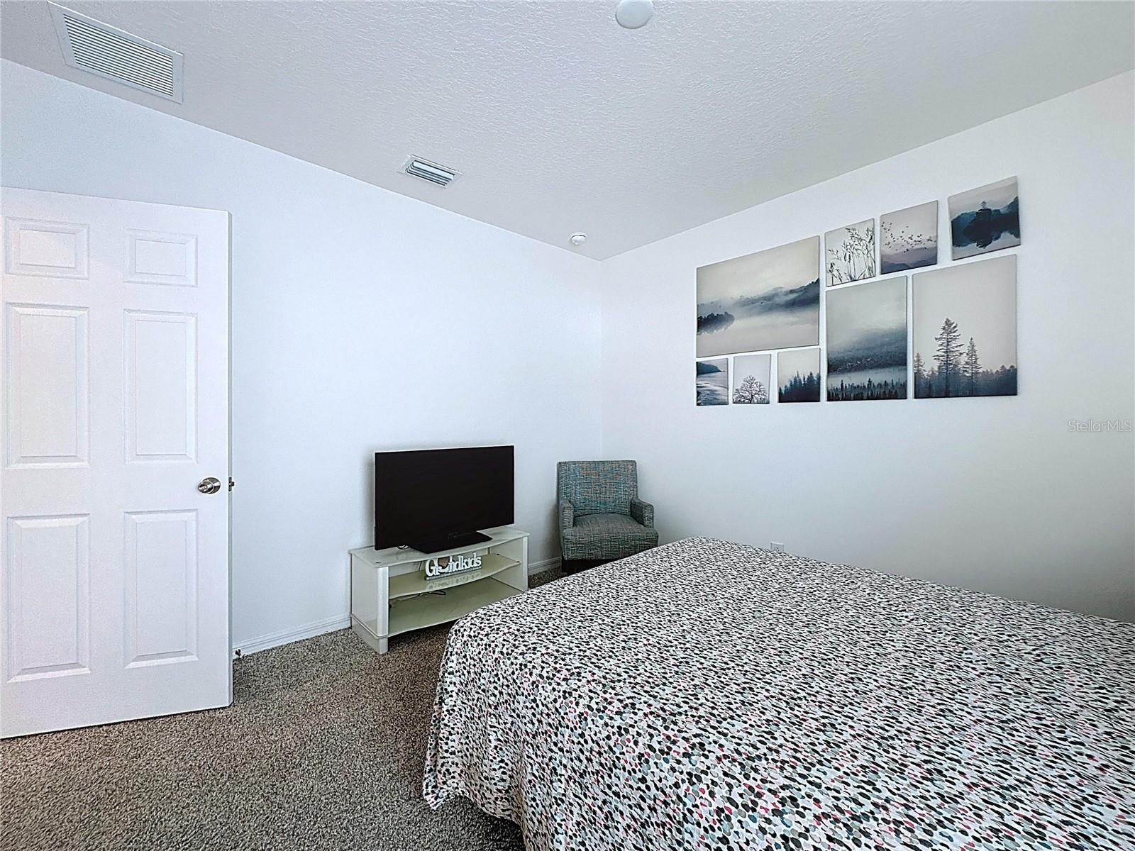 Image 73 of 95 For 1181 Lone Palm Way