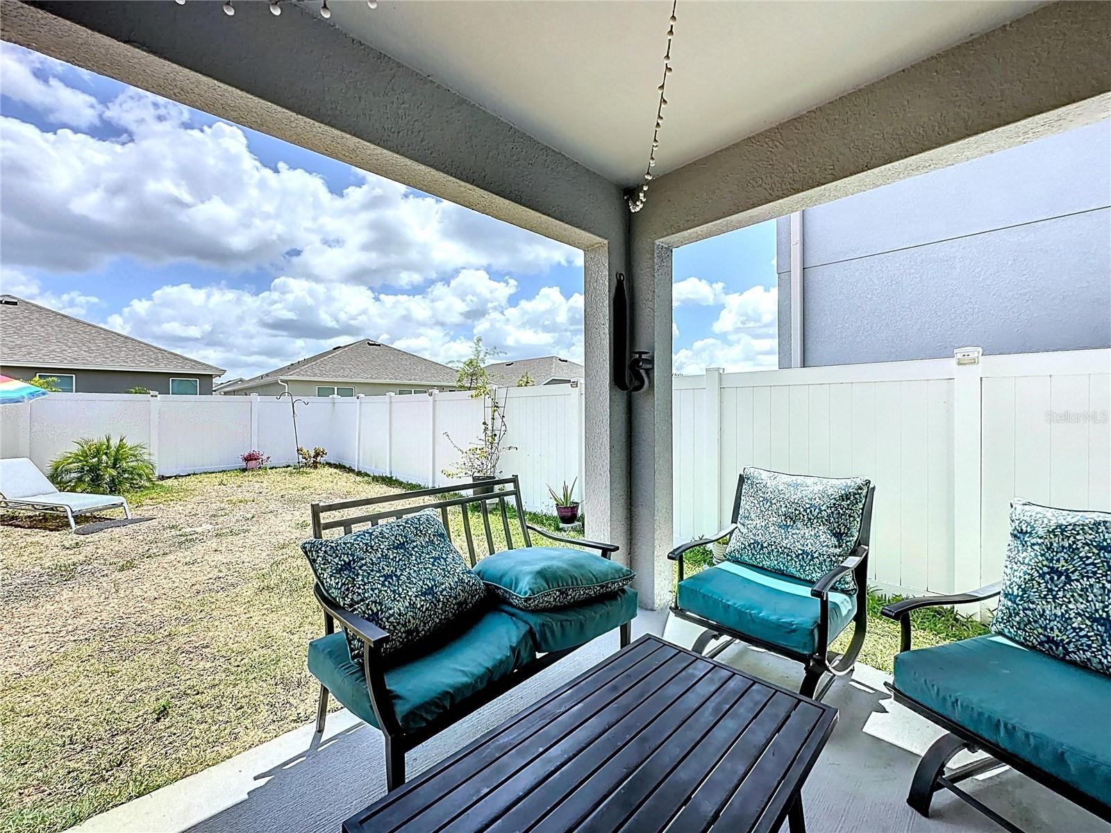 Image 82 of 95 For 1181 Lone Palm Way