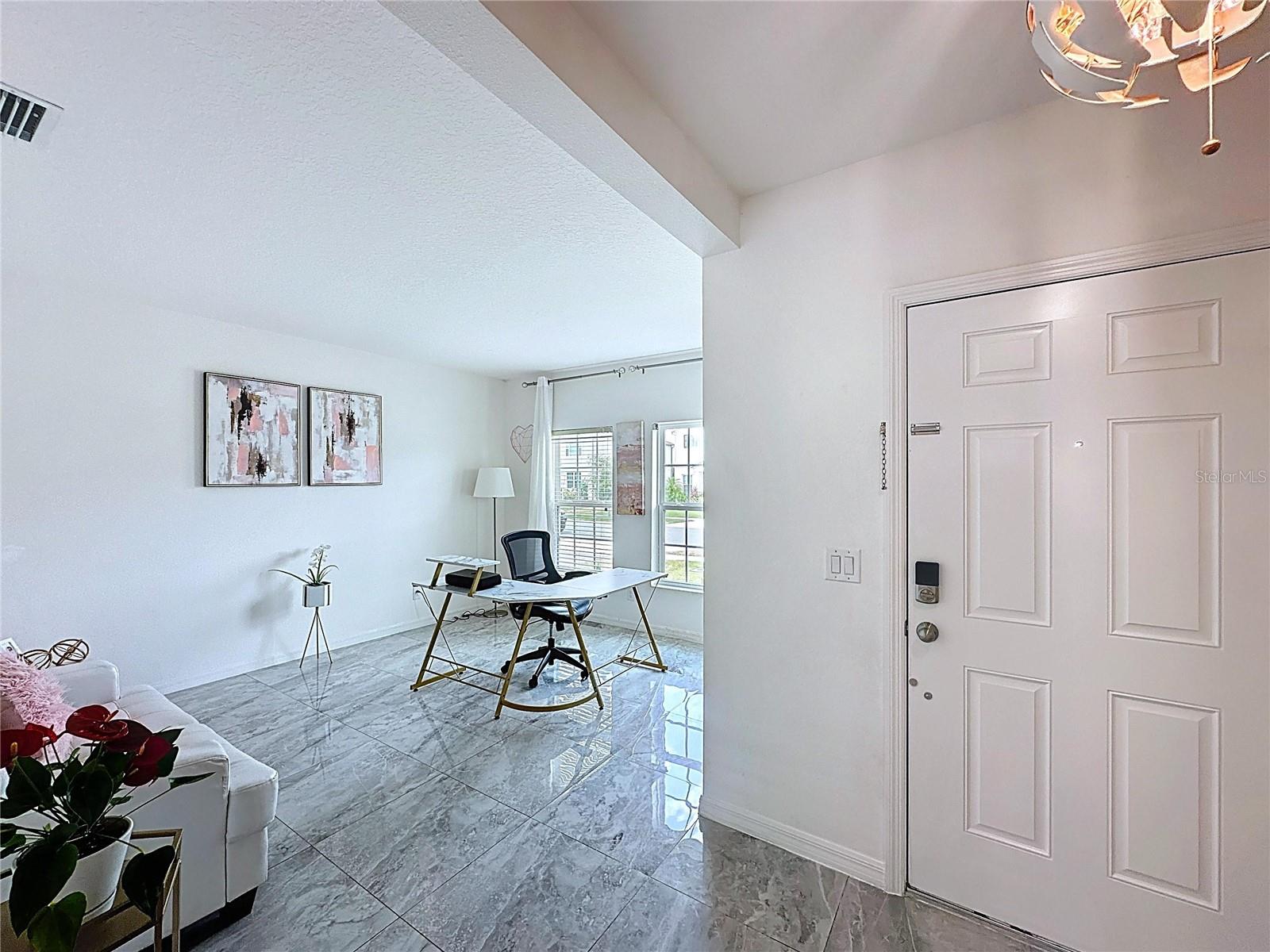 Image 9 of 95 For 1181 Lone Palm Way