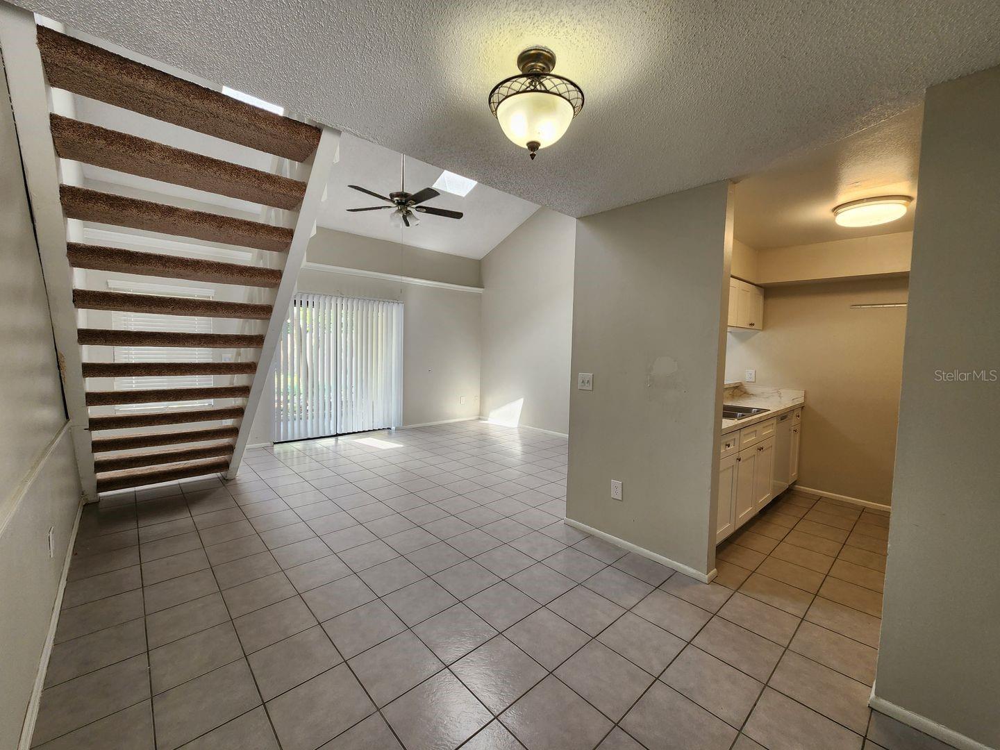 Image 4 of 14 For 2760 Gray Fox Lane
