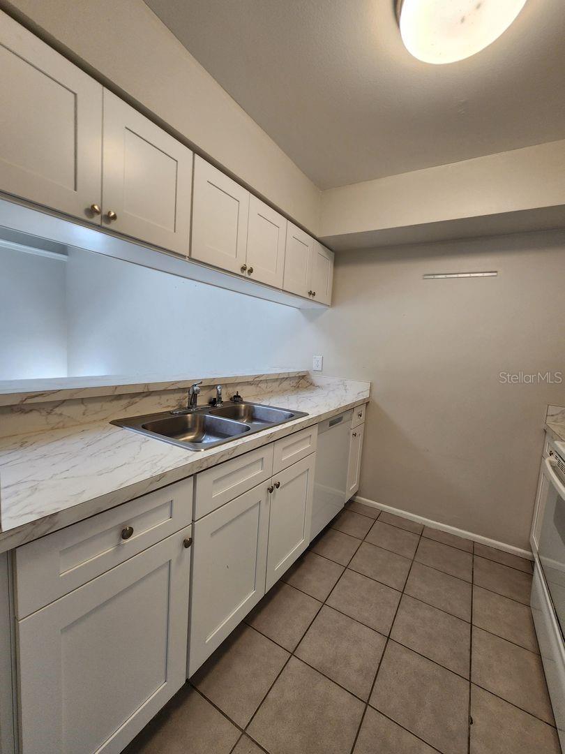 Image 6 of 14 For 2760 Gray Fox Lane