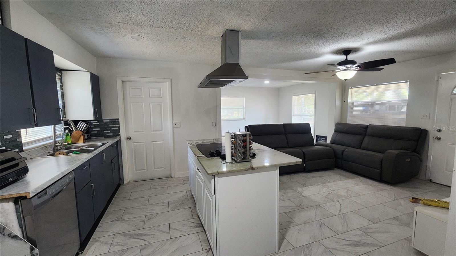 Image 5 of 33 For 4760 Danzig Court