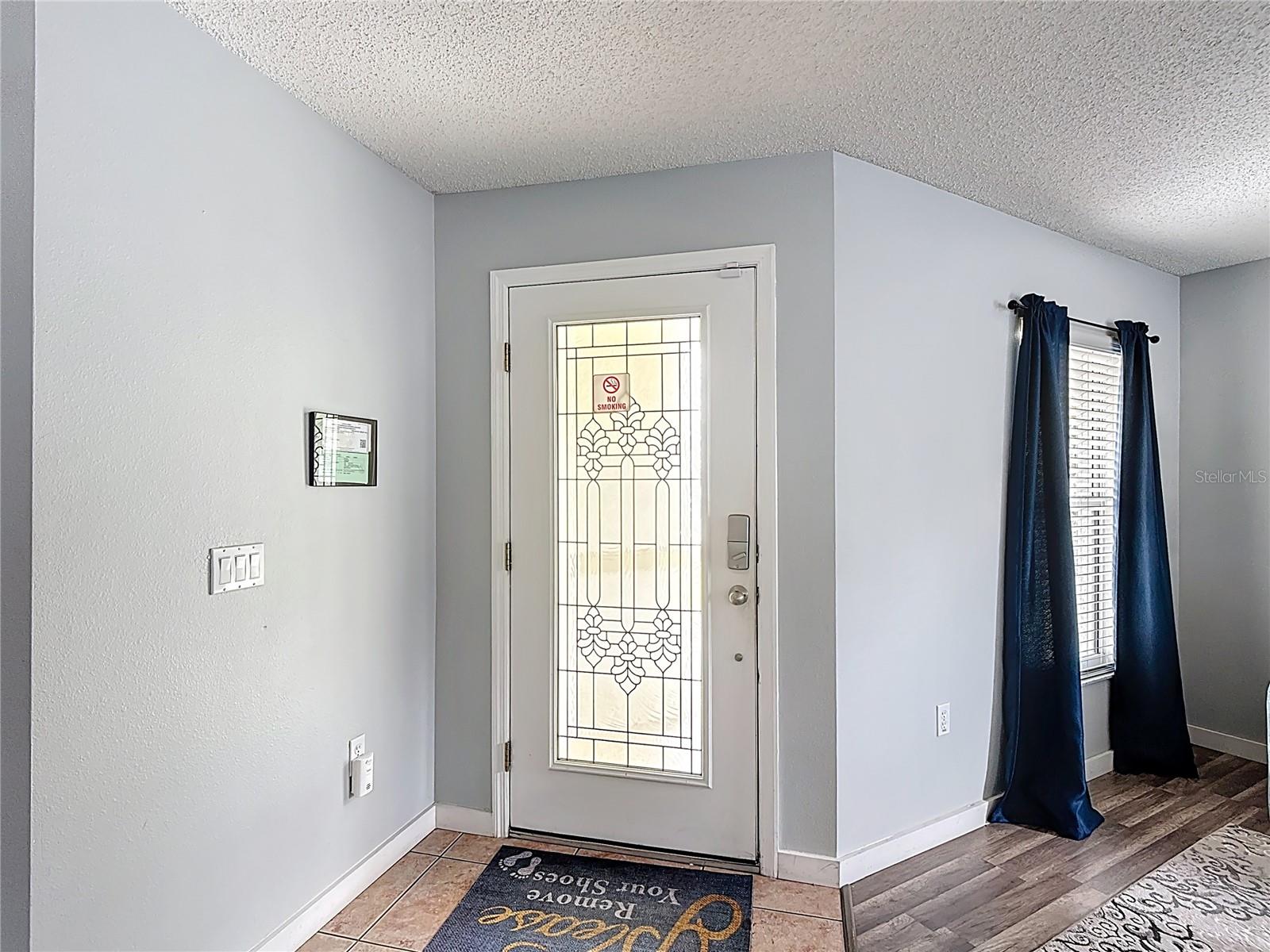 Image 10 of 62 For 521 Rena Drive