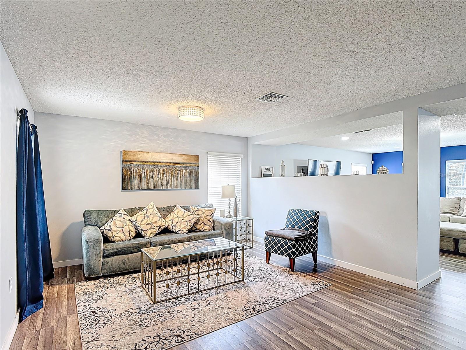 Image 11 of 62 For 521 Rena Drive