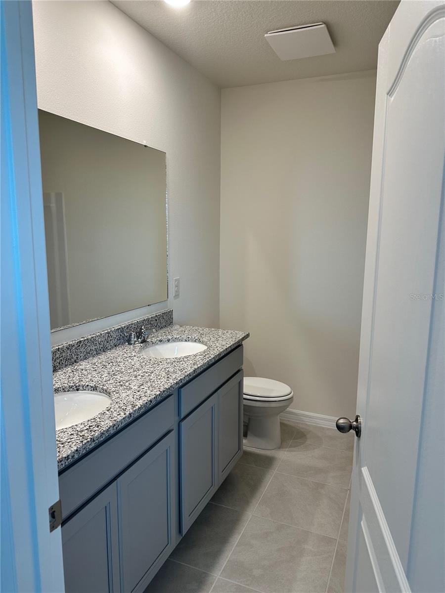 Image 10 of 19 For 3356 Private Oak Drive