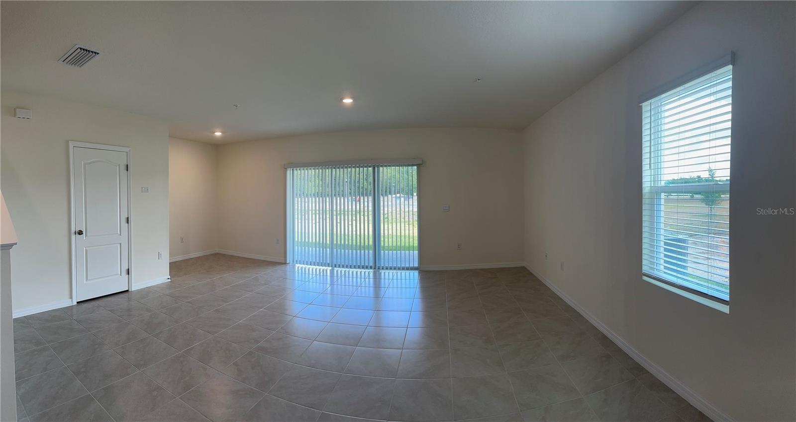 Image 3 of 19 For 3356 Private Oak Drive