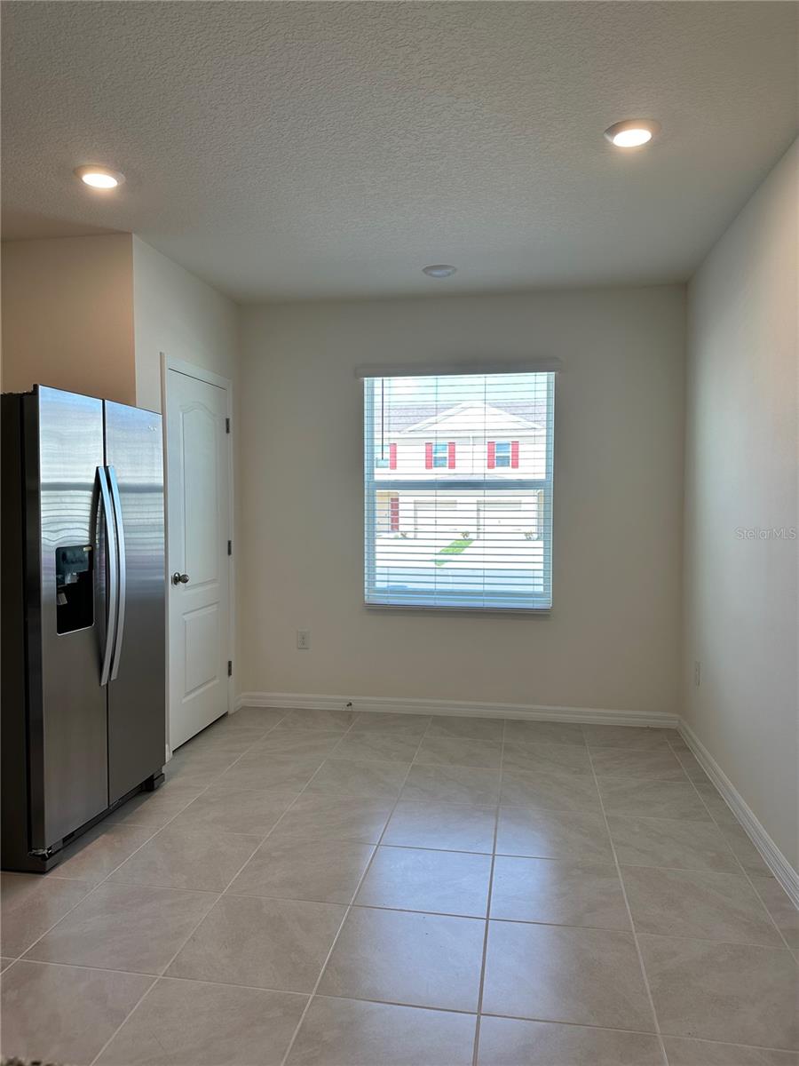 Image 6 of 19 For 3356 Private Oak Drive