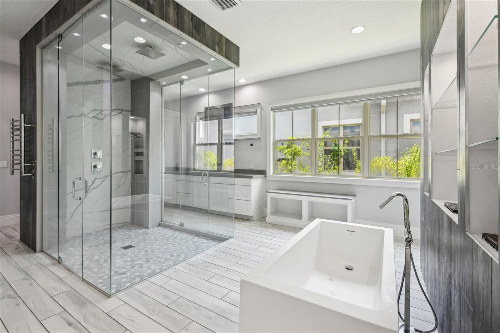 Image 36 of 87 For 13136 Alderley Drive Drive