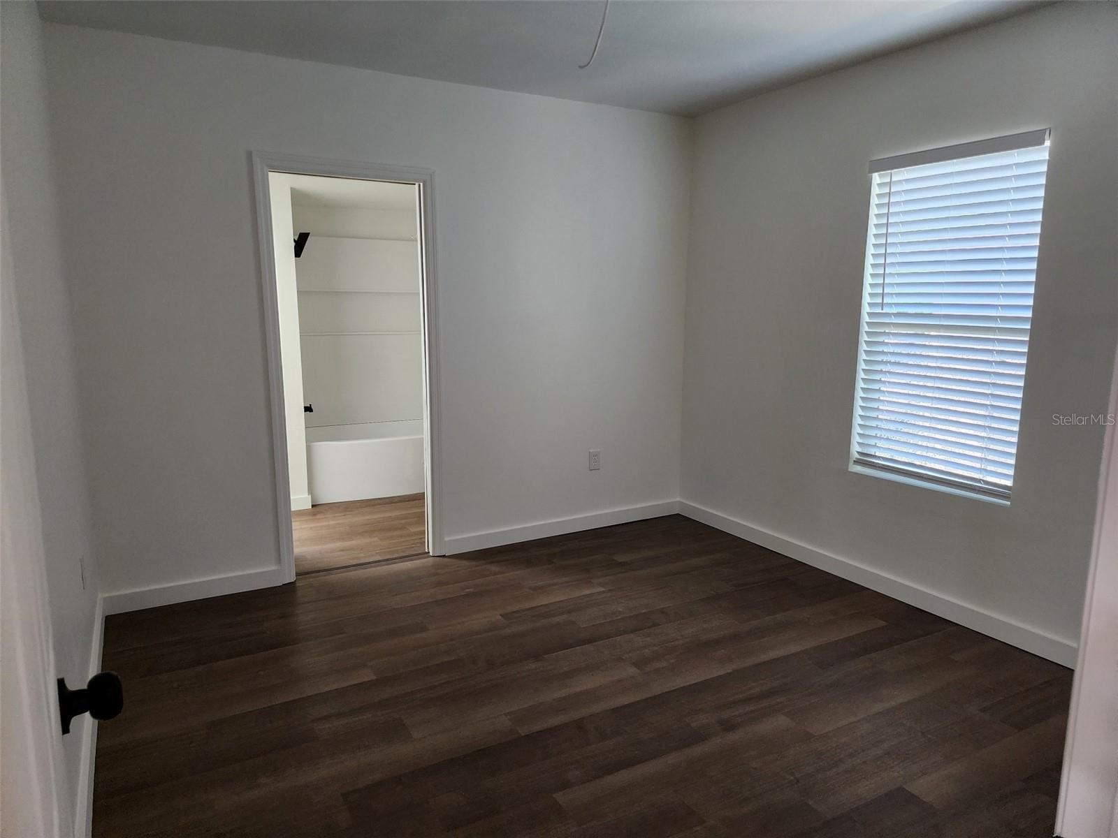 Image 4 of 35 For 1521 Nieuport Lane