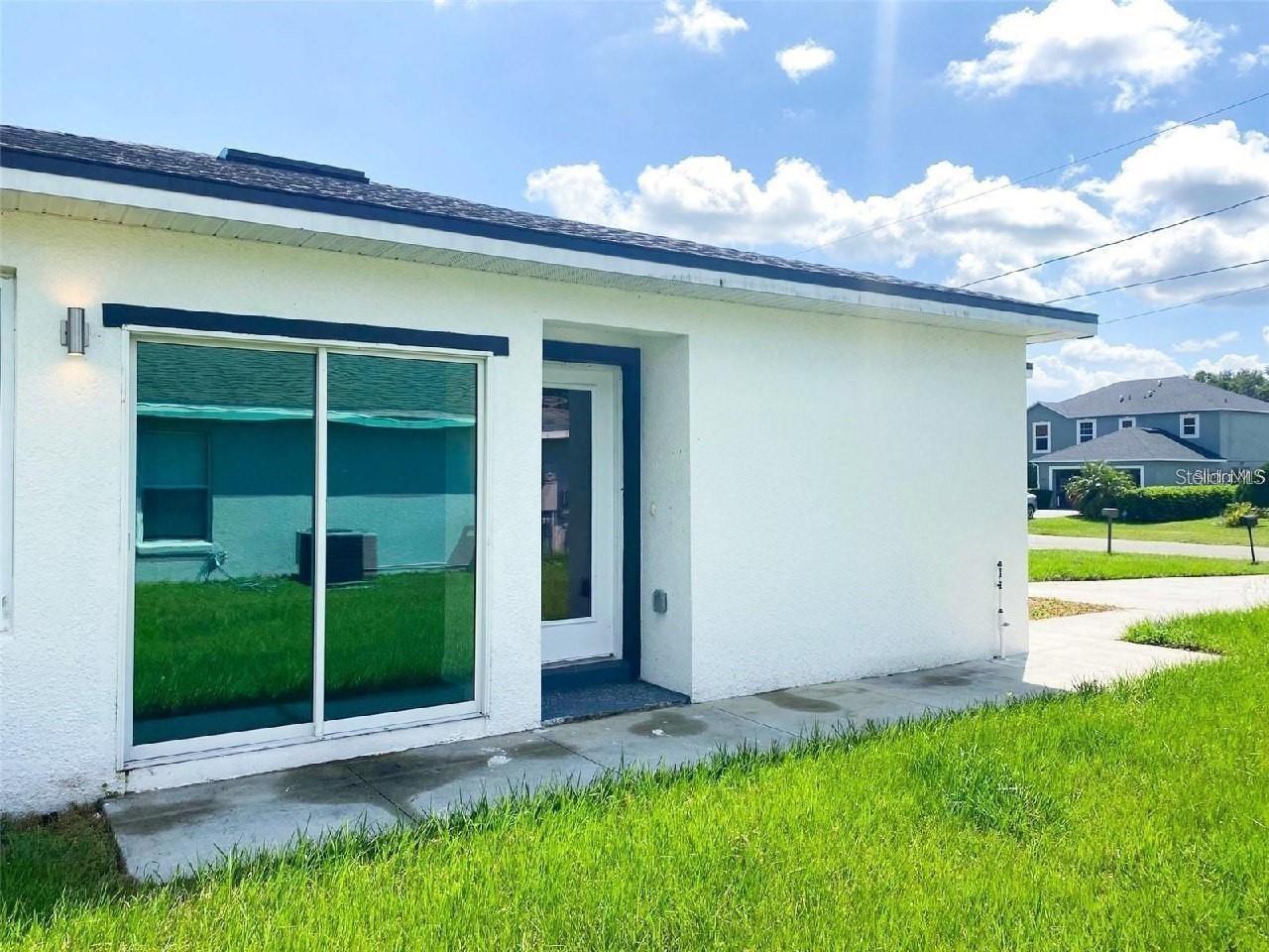 Image 8 of 9 For 2115 Puffin Street 2115
